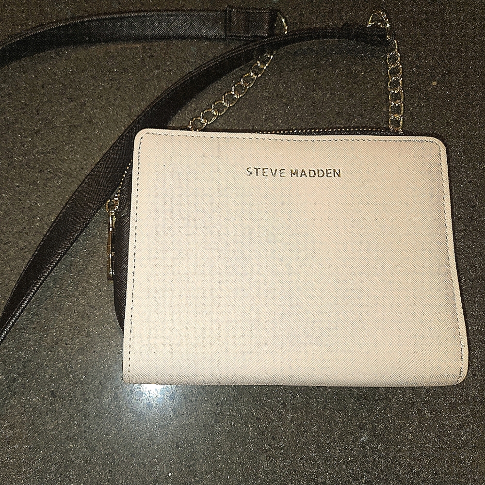 Steve Madden Light Pink Crossbody